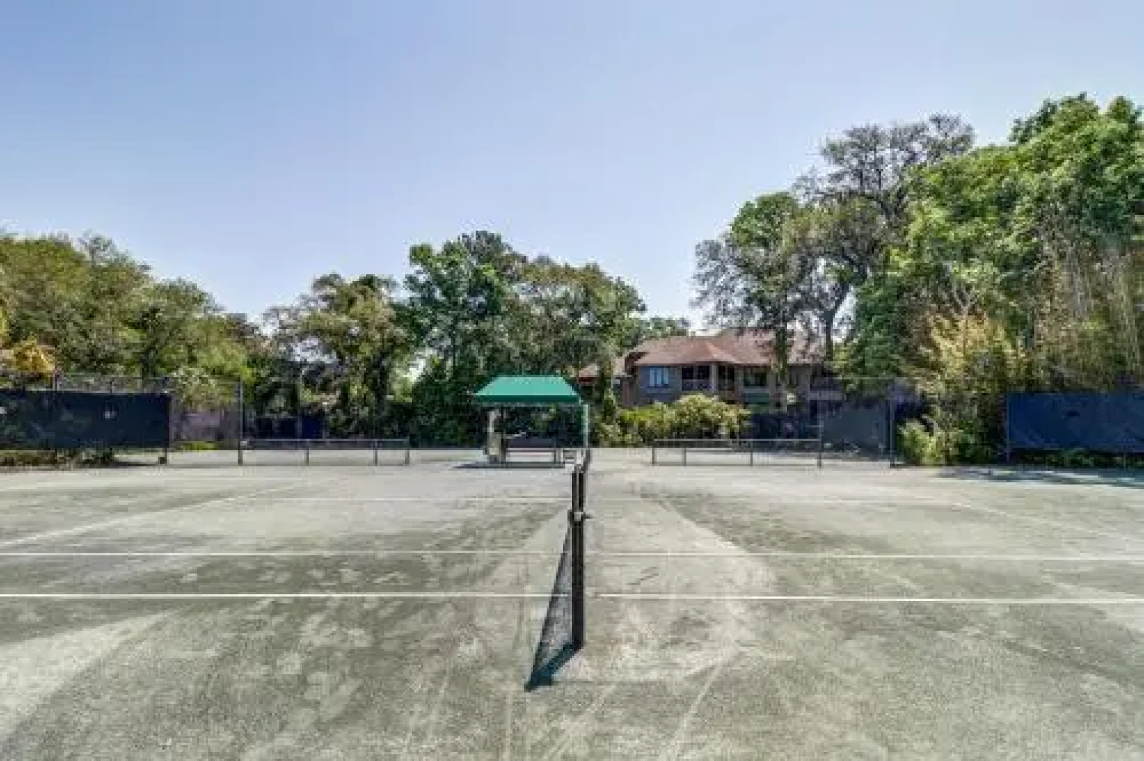 1070 Sparrow Pond Cottage