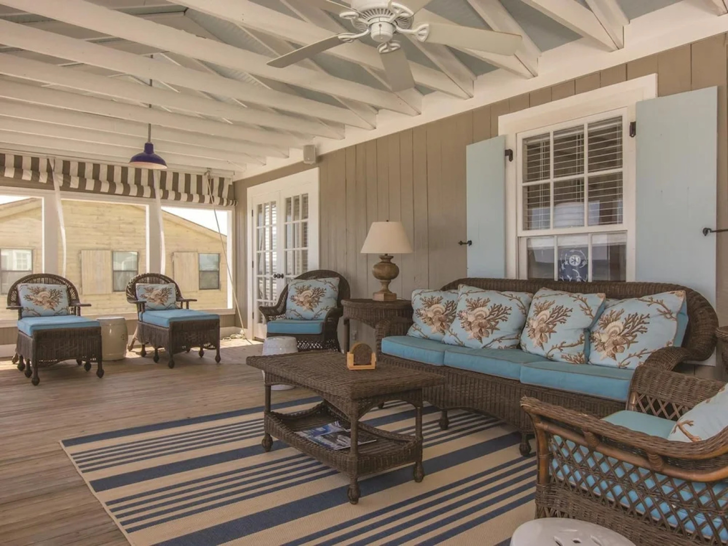 Aunt Pattie's Cottage by Youngs Suncoast