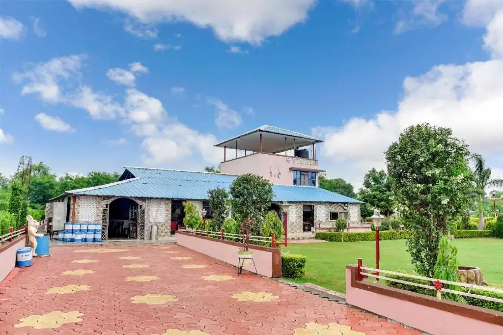 Kuber Vatika by OYO Rooms