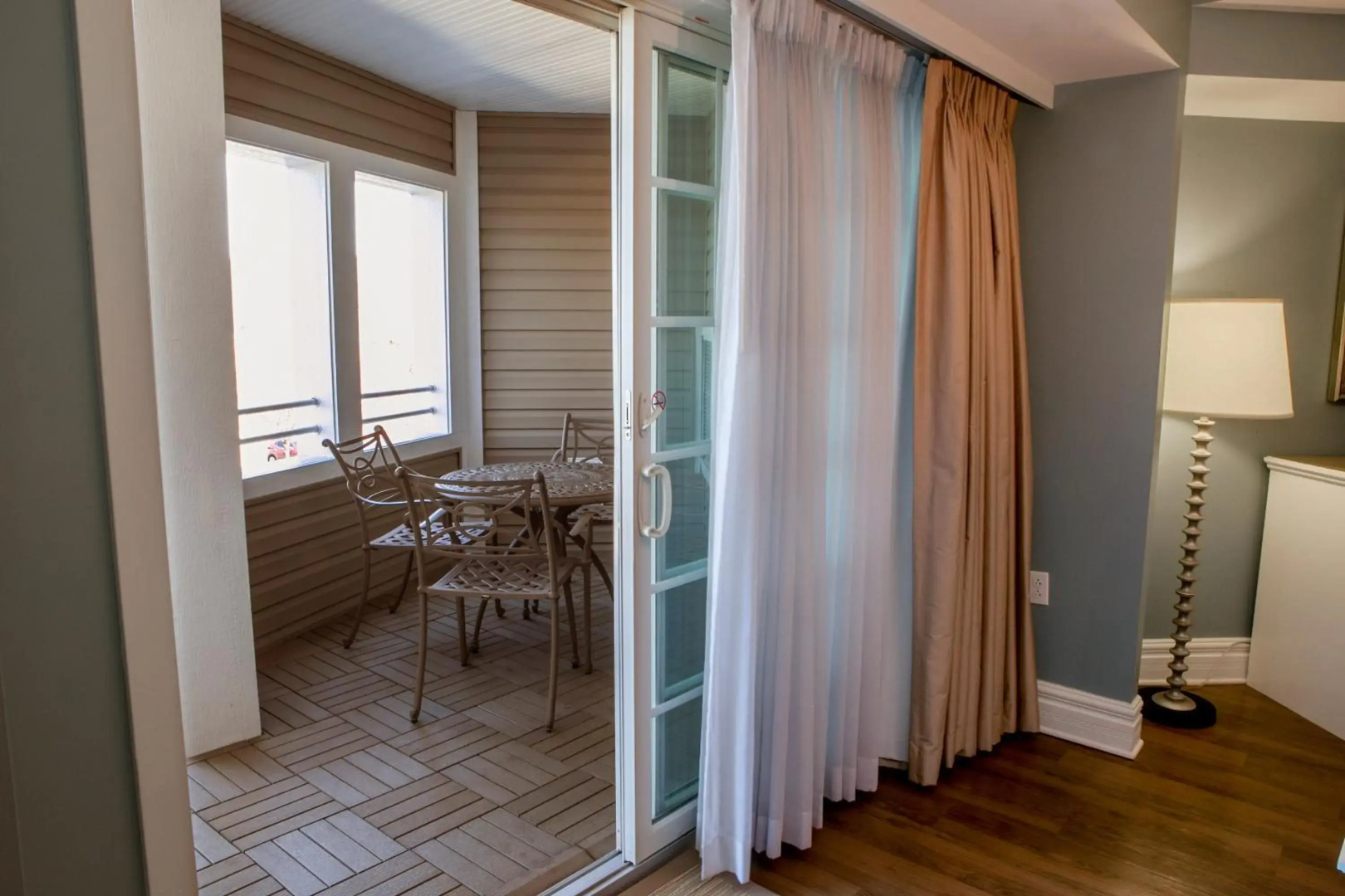 Watkins Glen Harbor Hotel