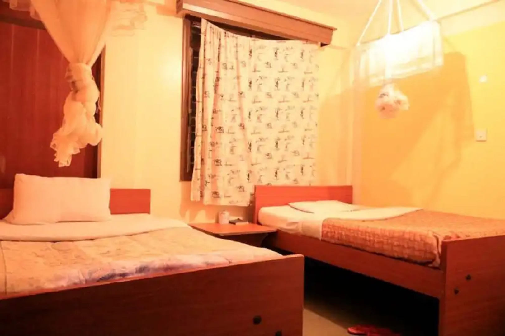 Sakawa Towers County Hotel