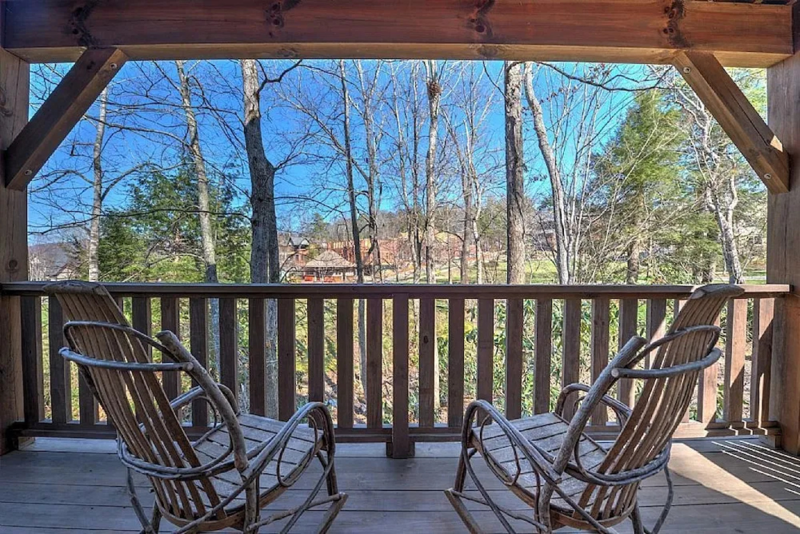 Woodpecker's Hollow - 1 Br Cabin