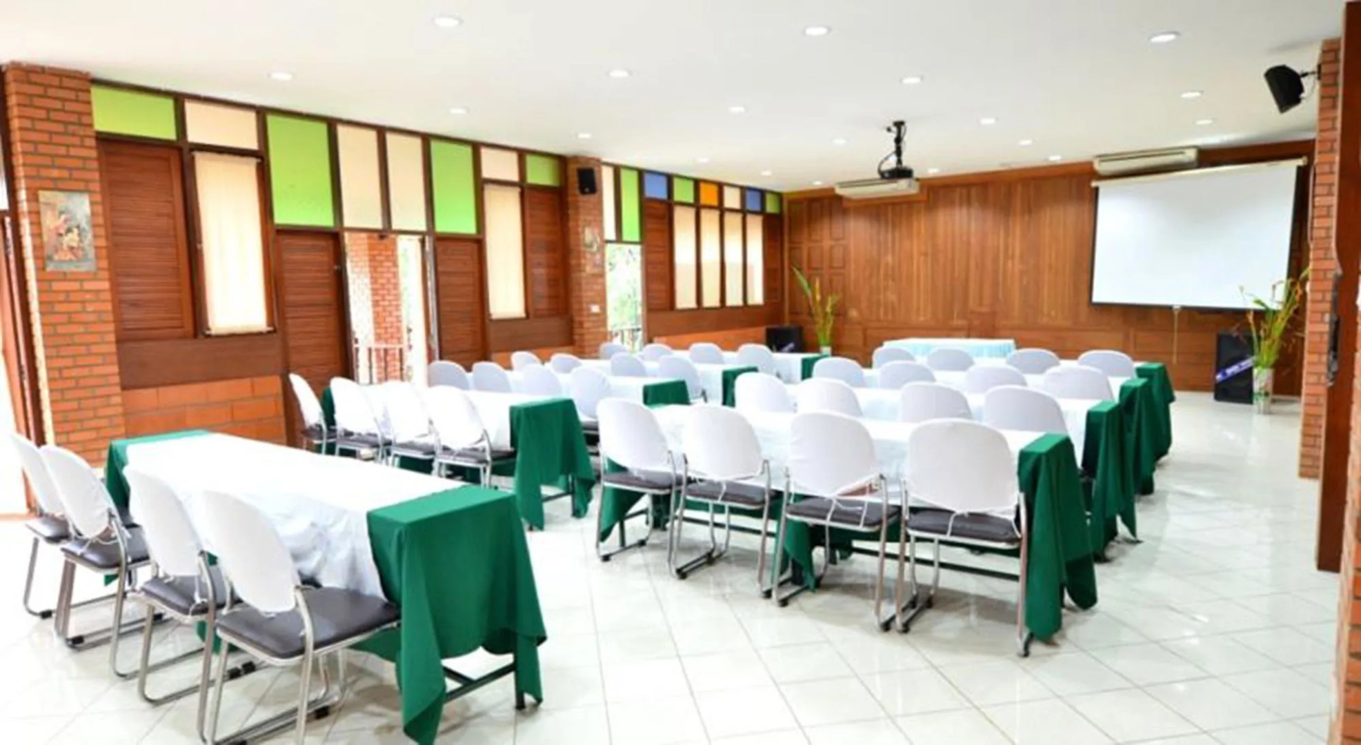 The Grand Jamjuree Resort Lamphun