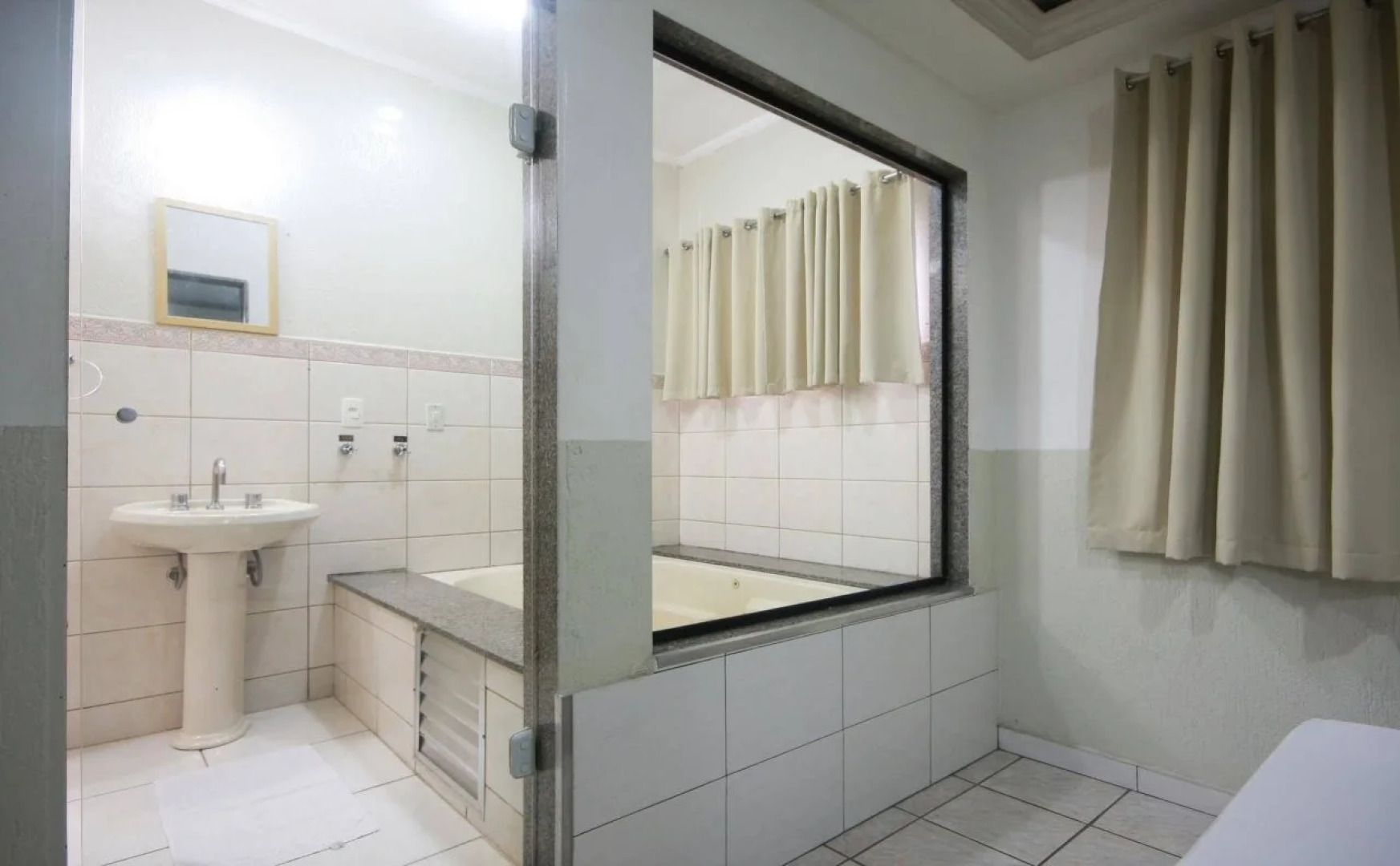 Motel Sensação - Adults Only