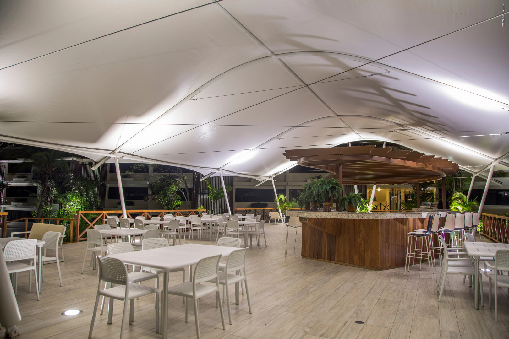 Coronado Golf & Beach Resort