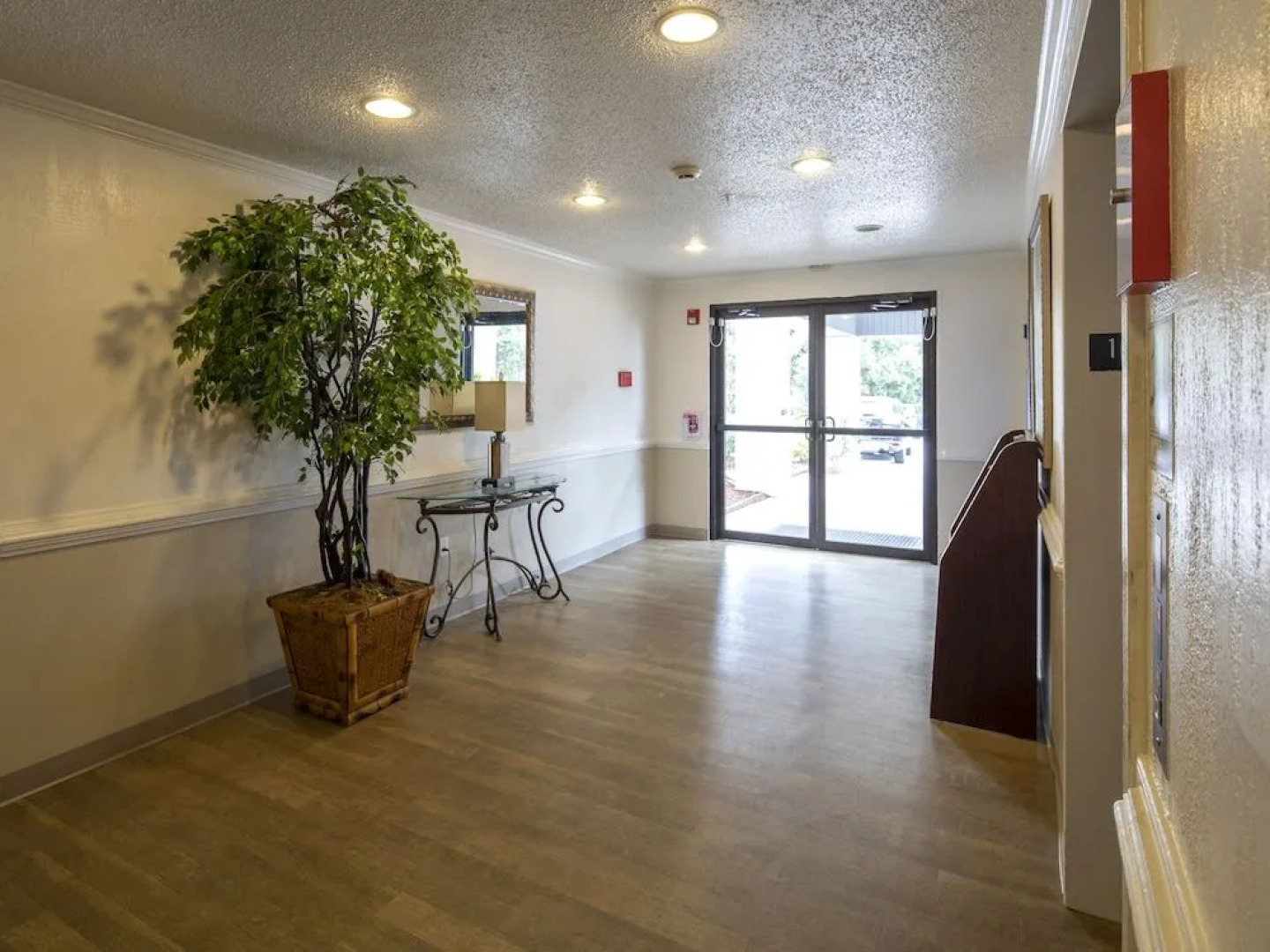 InTown Suites Extended Stay Atlanta GA - Marietta Roswell Rd