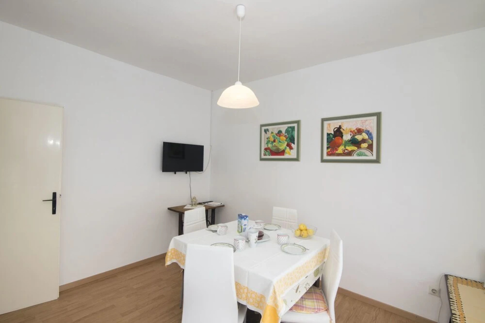 Apartments Jakov