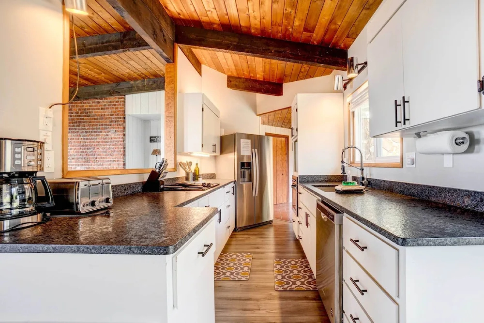 'ocean Vista' Gold Beach Getaway!