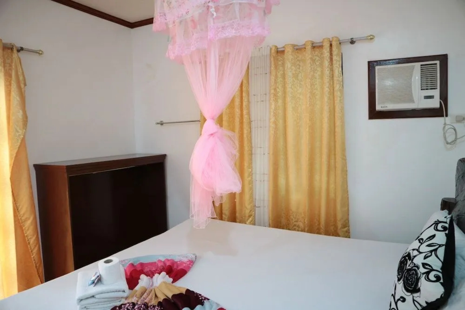 Victoria Beach House