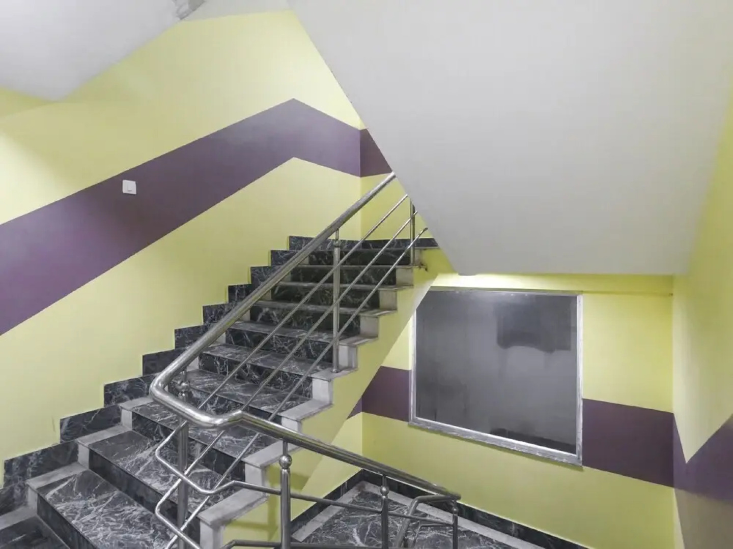 Hotel Tanushree by OYO Rooms