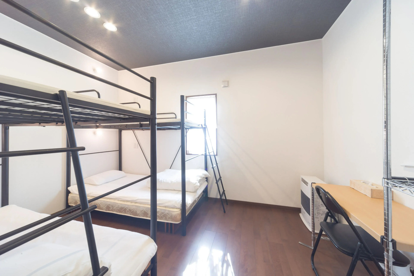 Guesthouse Nibutani Yanto - Hostel