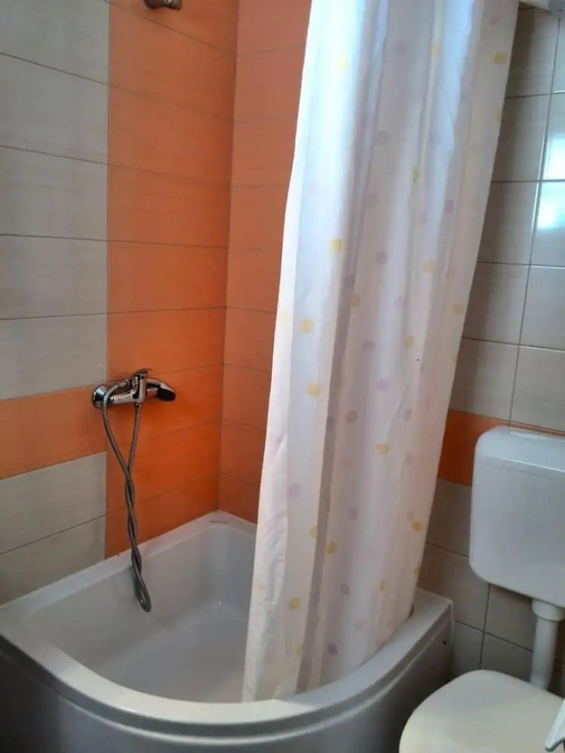 Room in Guest Room - Guesthouse Raffaello