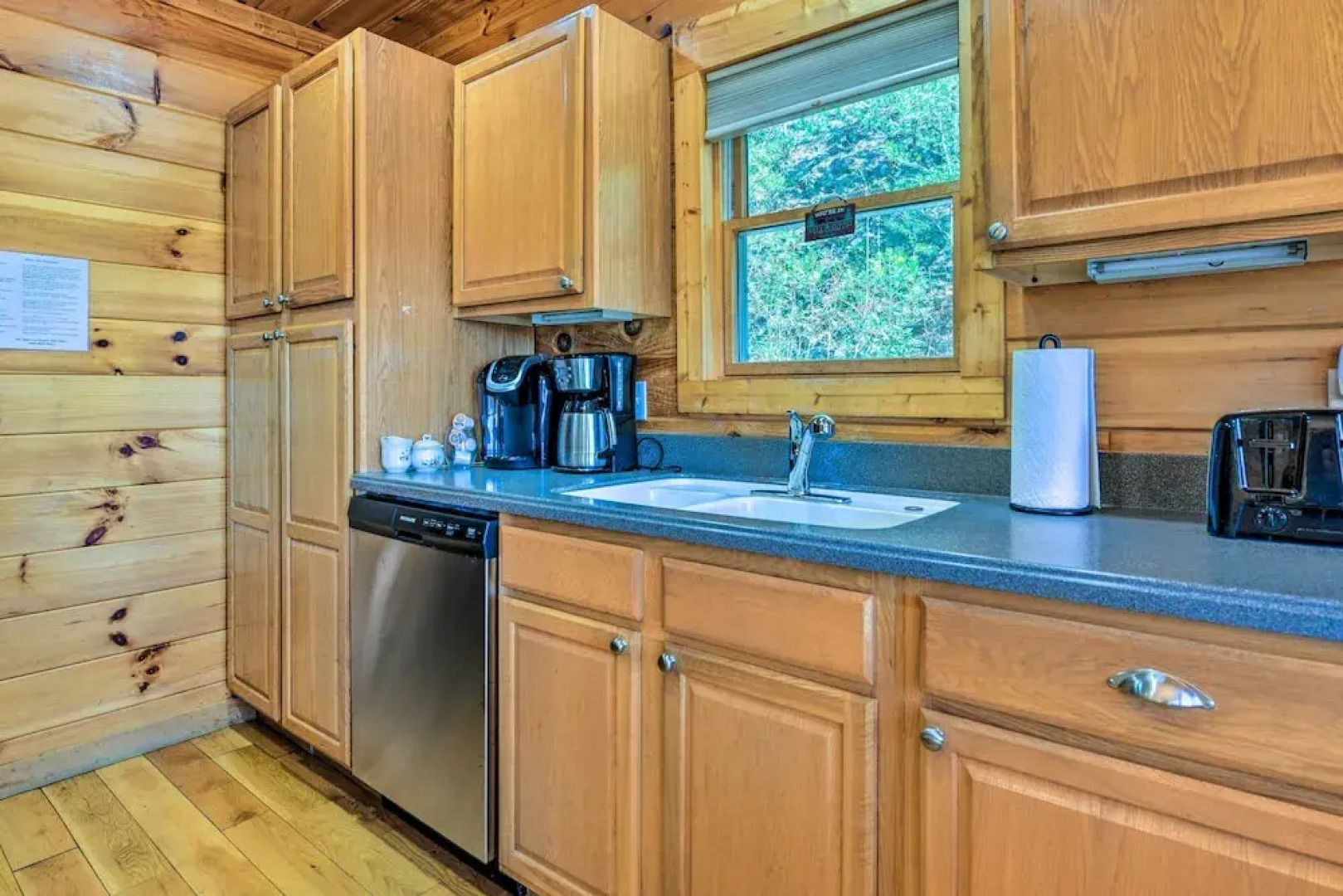 Bryson City Cabin Rental w/ Views & Hot Tub