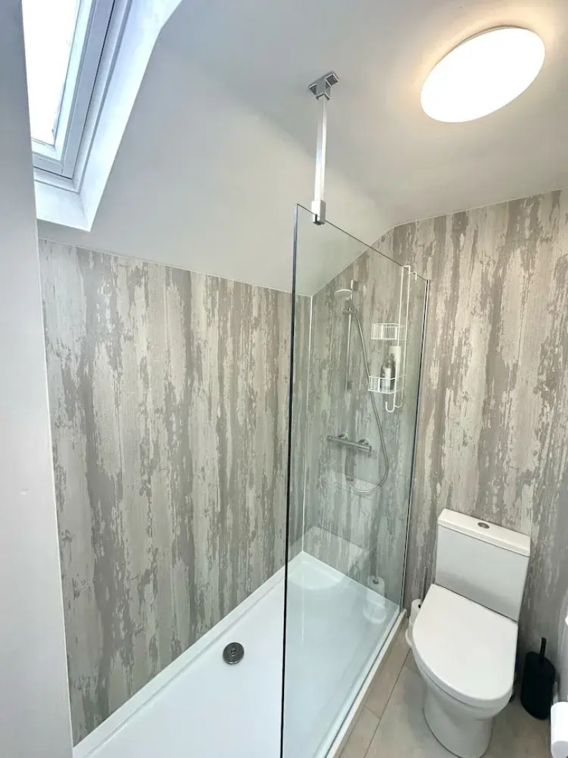 2 Bedroom Cottage Free Private Parking Fire Place