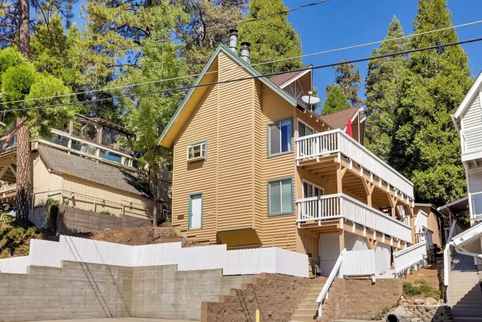 Lake & Mountain-view Home: Walk to Downtown!
