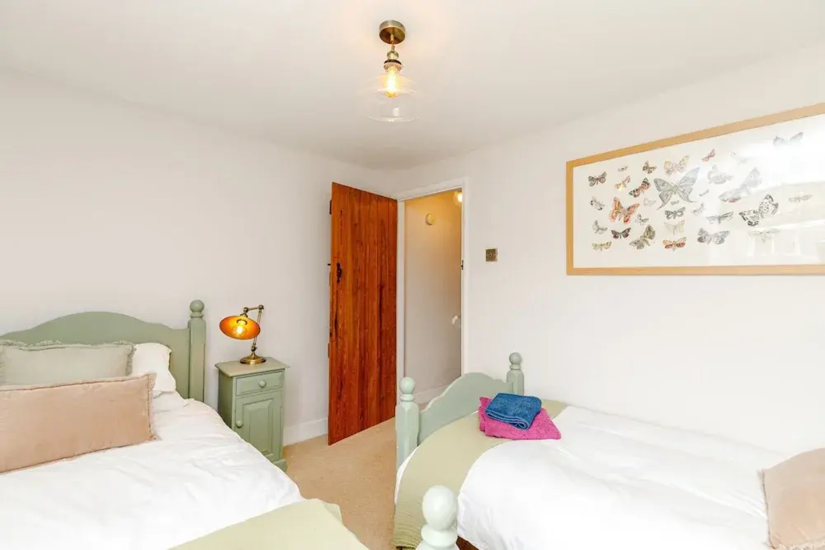 3 Canalside Cottages