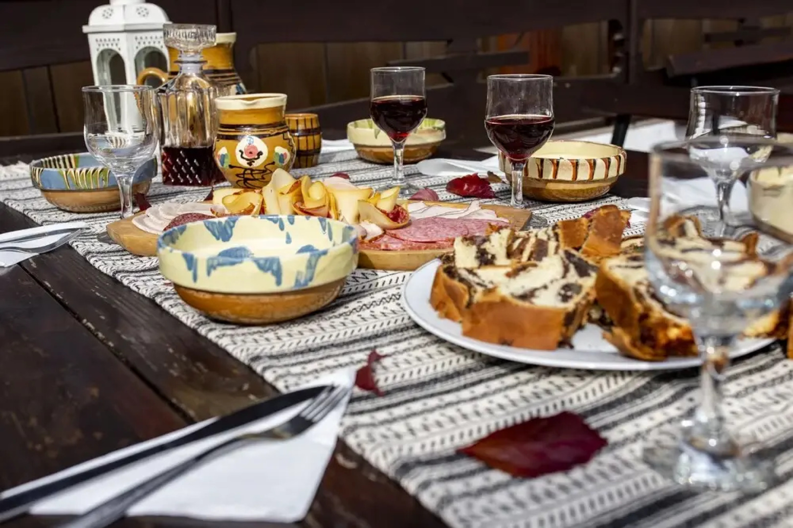 Hotel Floare de Colt Bucovina