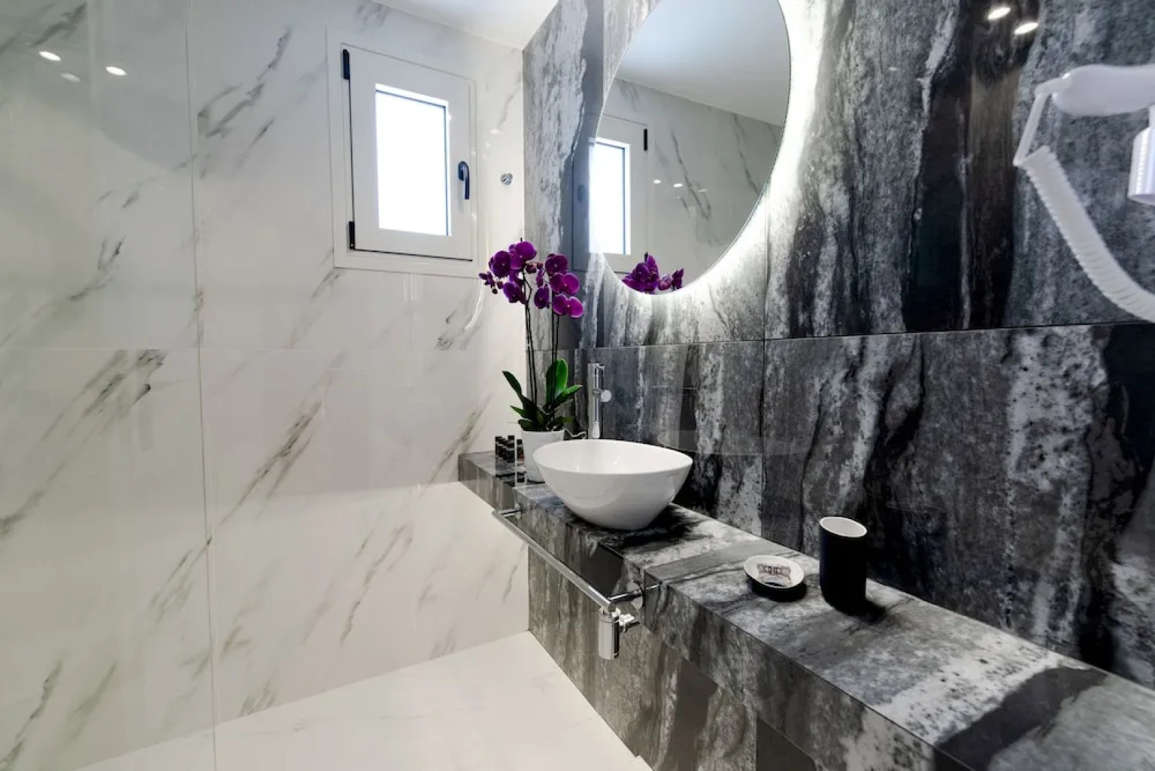 Frunze Luxury Apartments