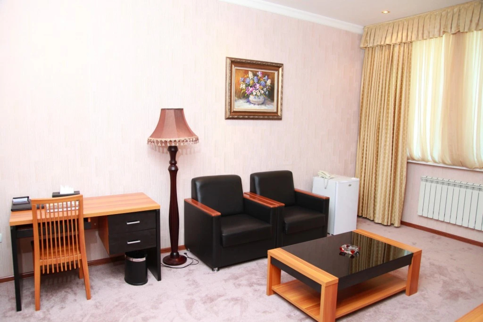 Zarafshan Grand Hotel