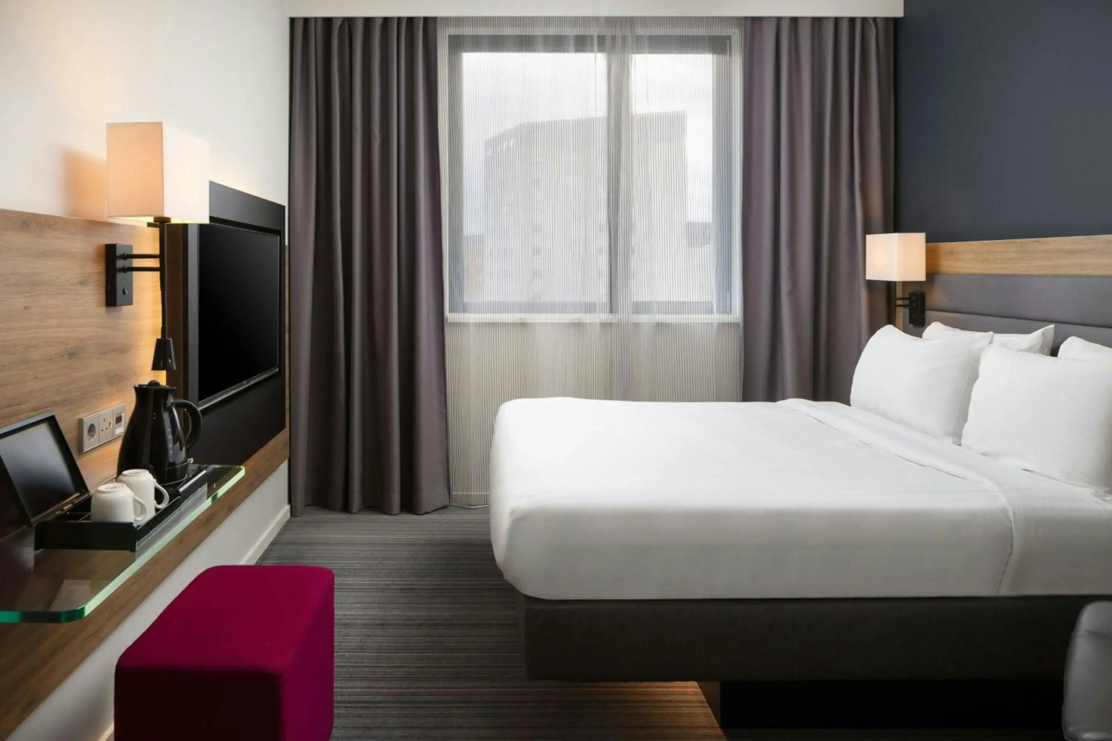 Moxy Glasgow Merchant City