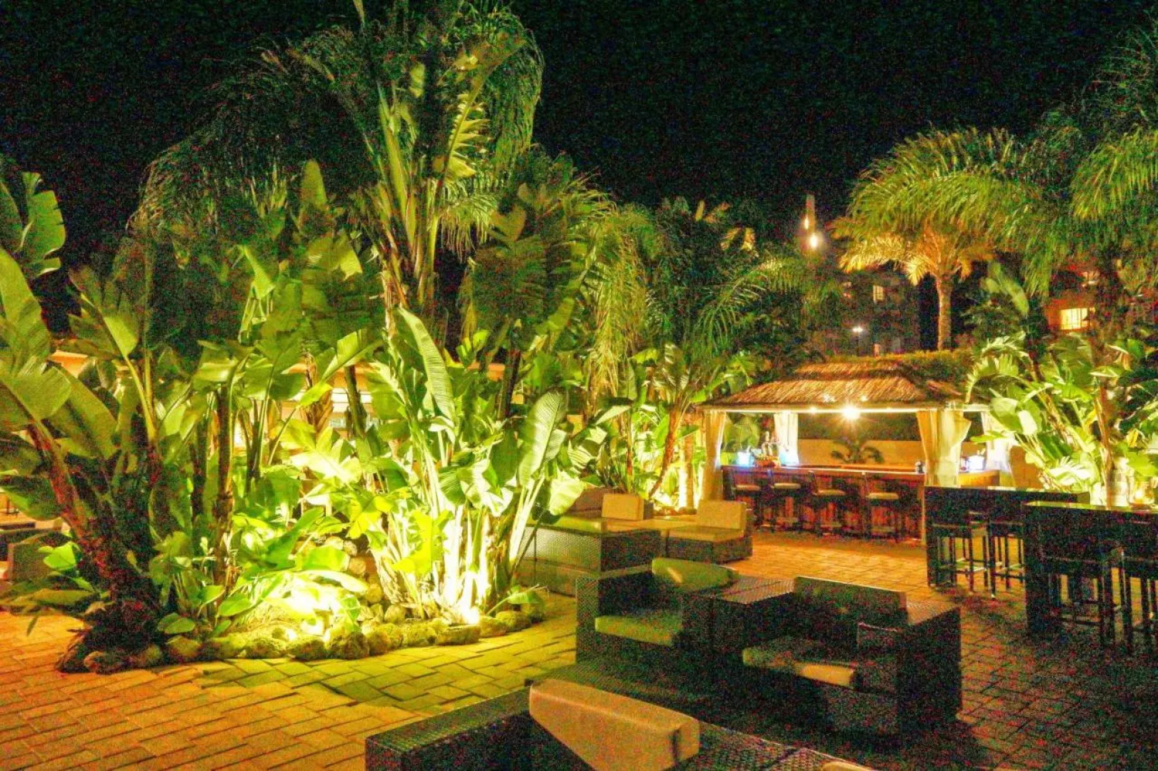 Senator Águilas Hotel