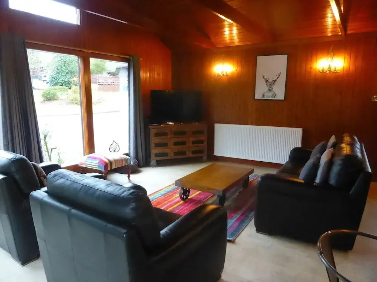 Hazel Lodge 26 with Hot Tub, Newton Stewart