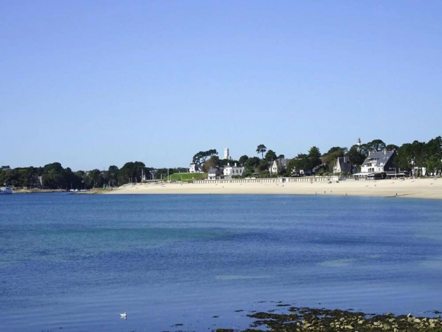 Holiday Home With Private Outdoor Pool, Gouesnac"h