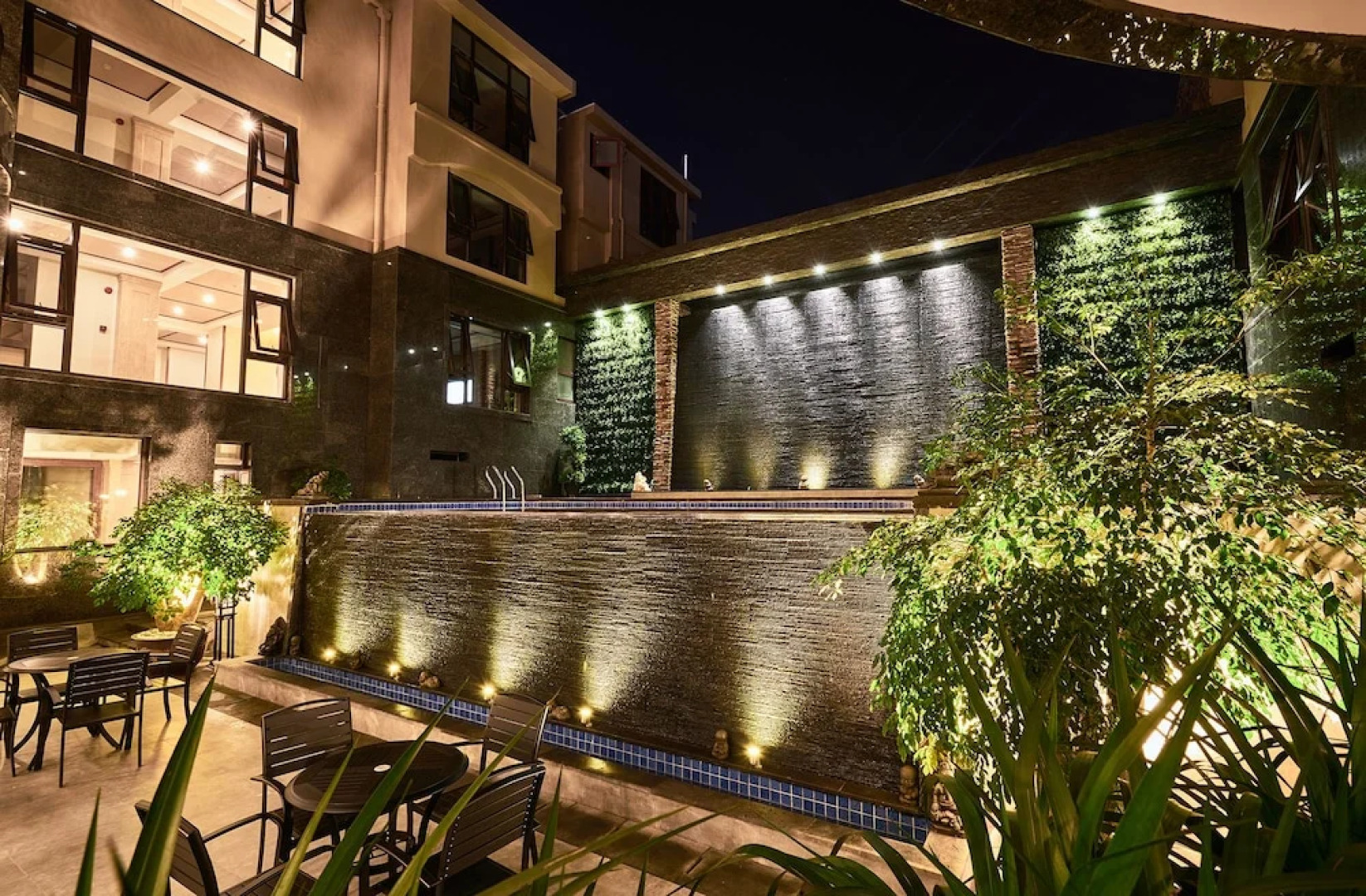 Xishuangbana Yunshangpin Hotel