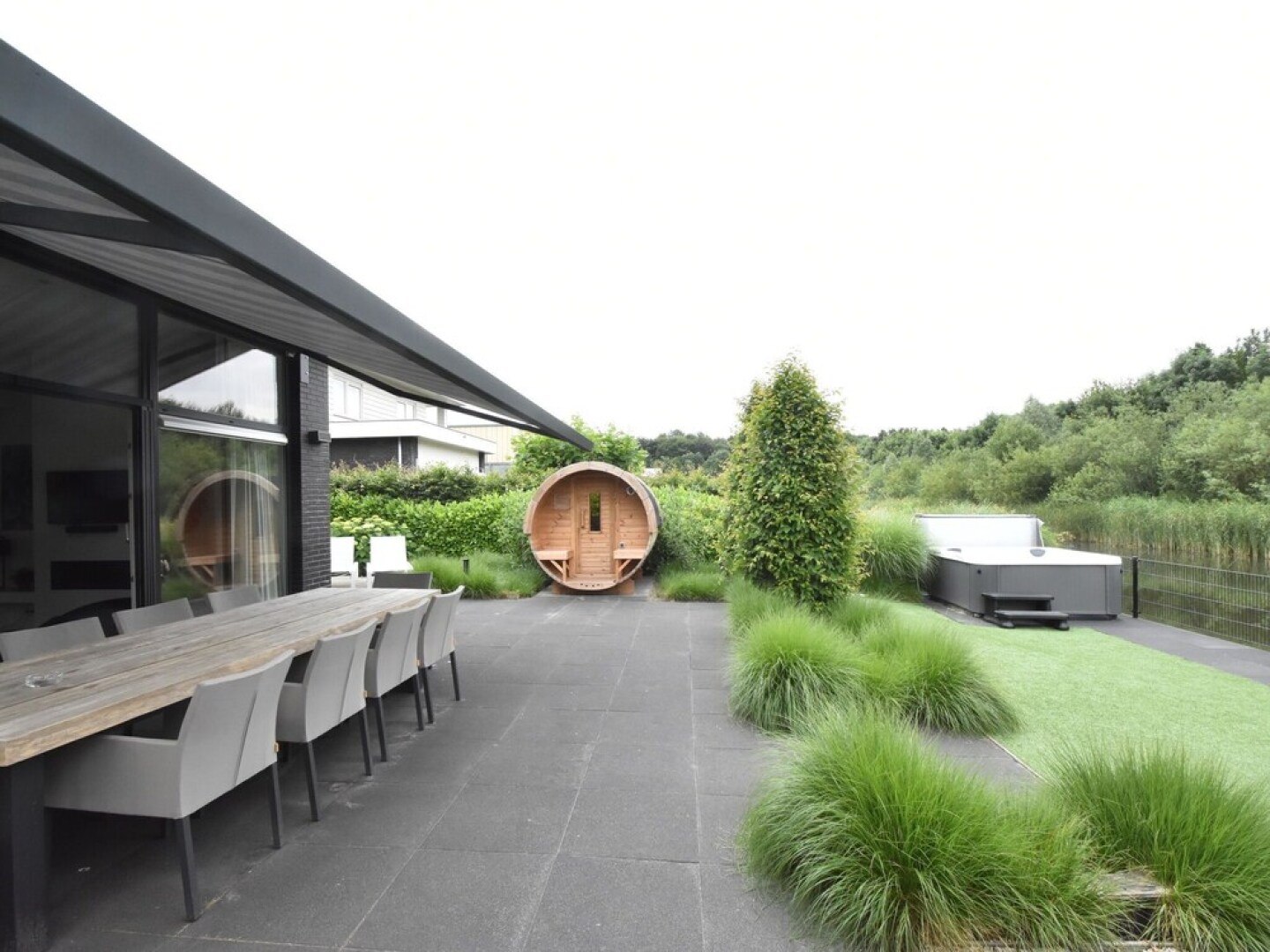 Modern Villa with Jacuzzi and Sauna in Harderwijk Flevoland