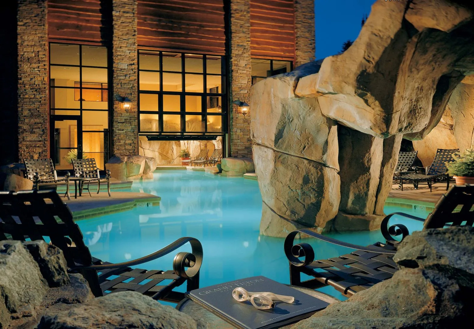 Snake River Lodge - Amenities at Sister Property