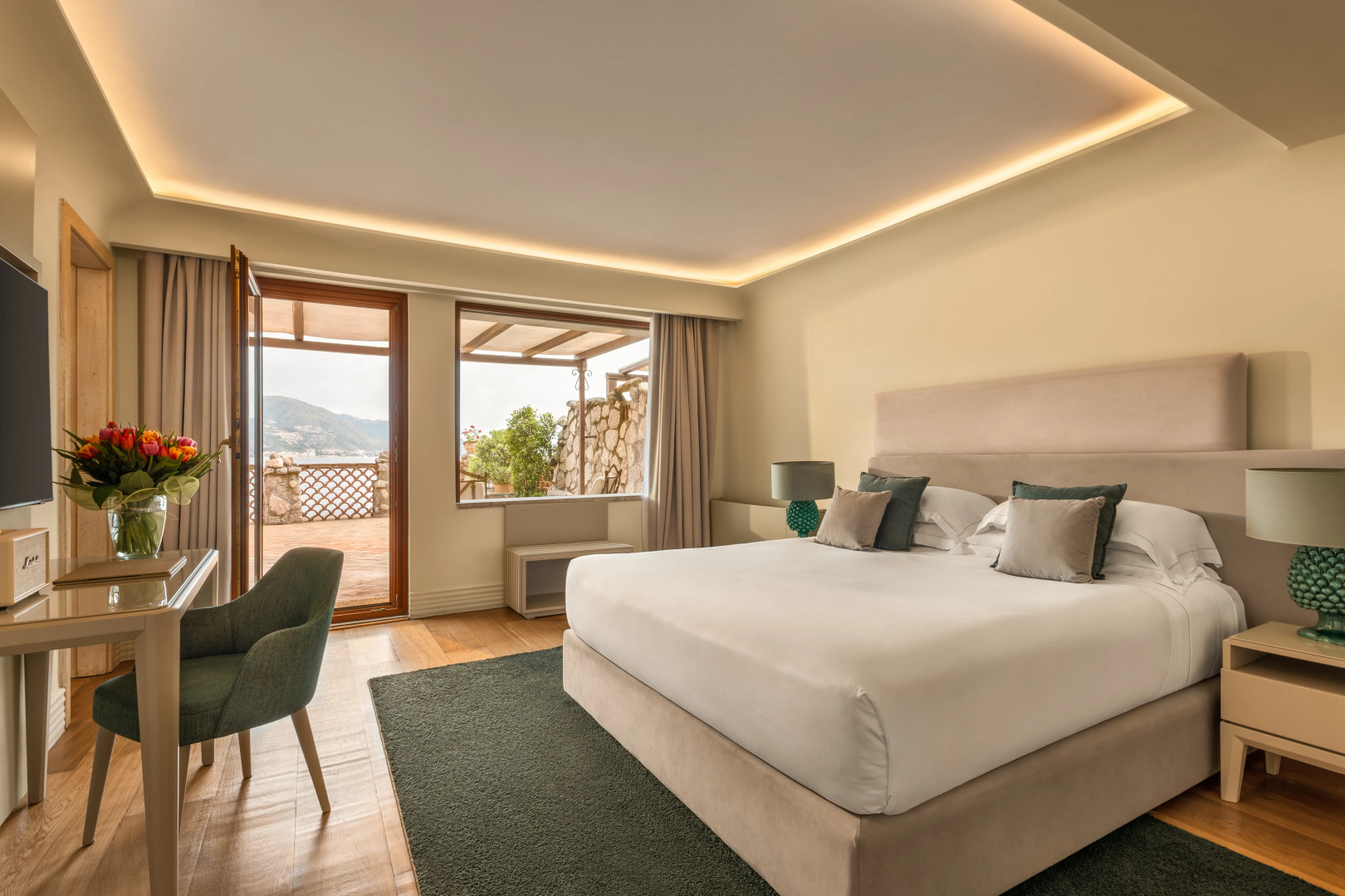 Atlantis Bay - VRetreats