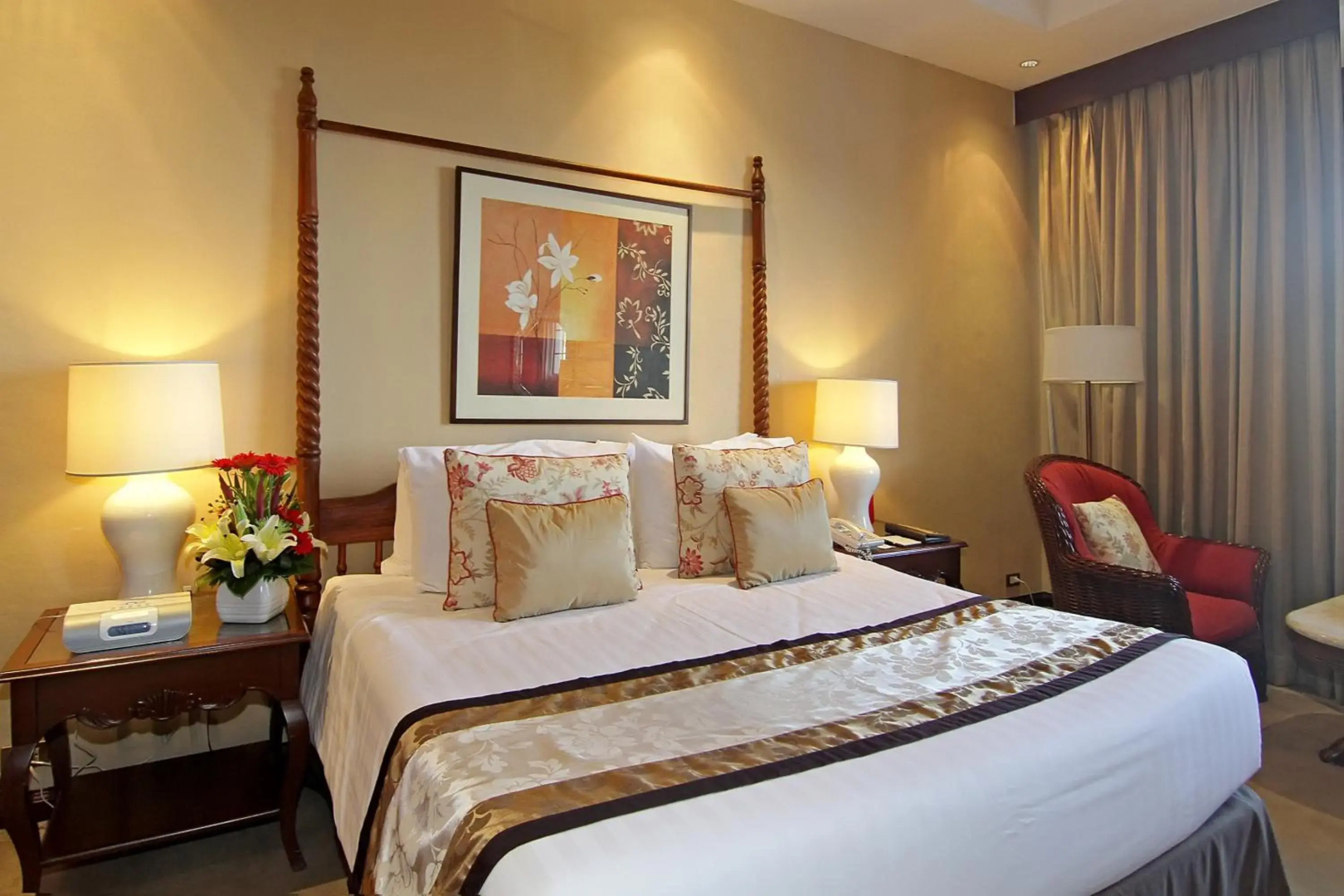 The Manila Hotel