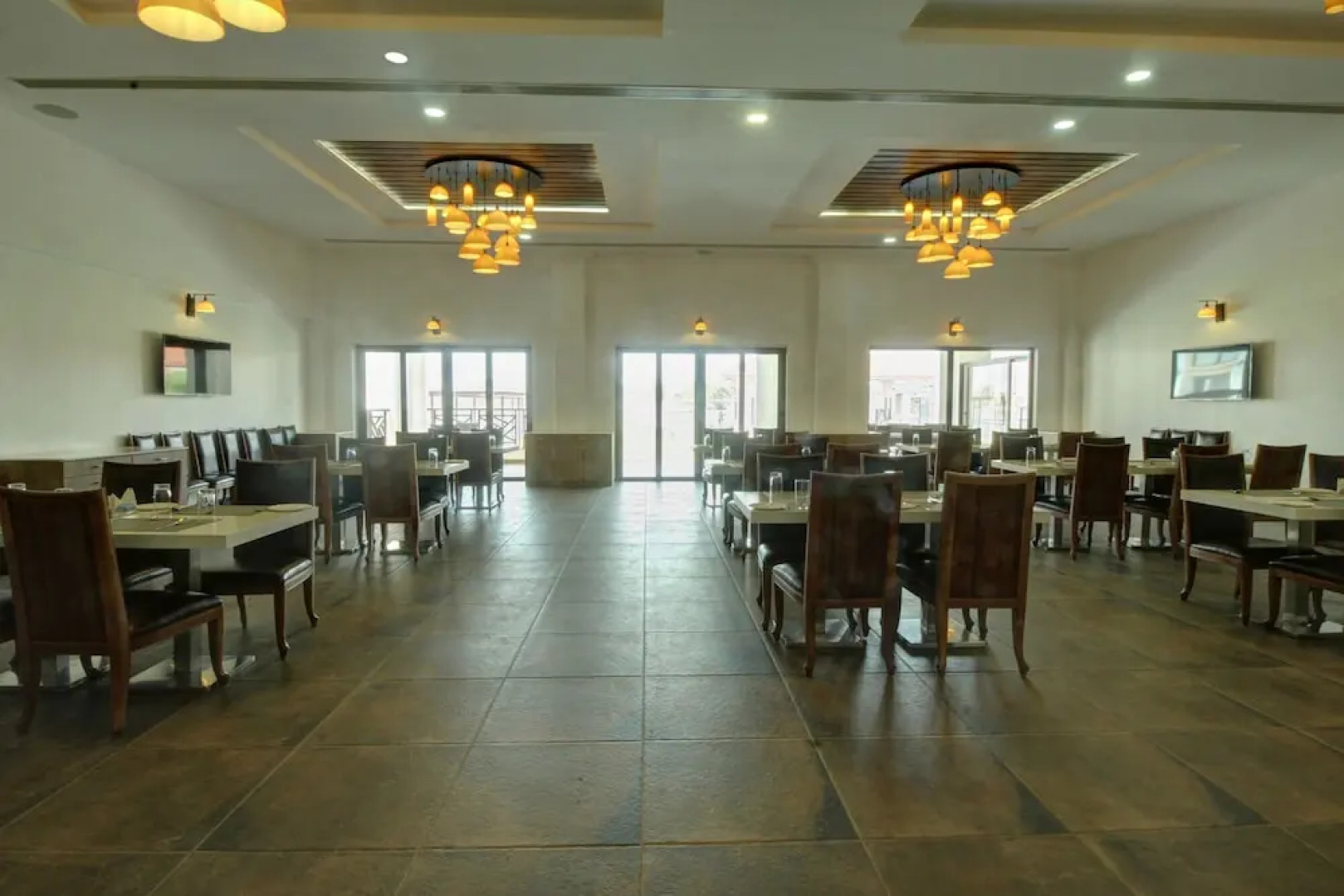 Palette - Spoorti Resort