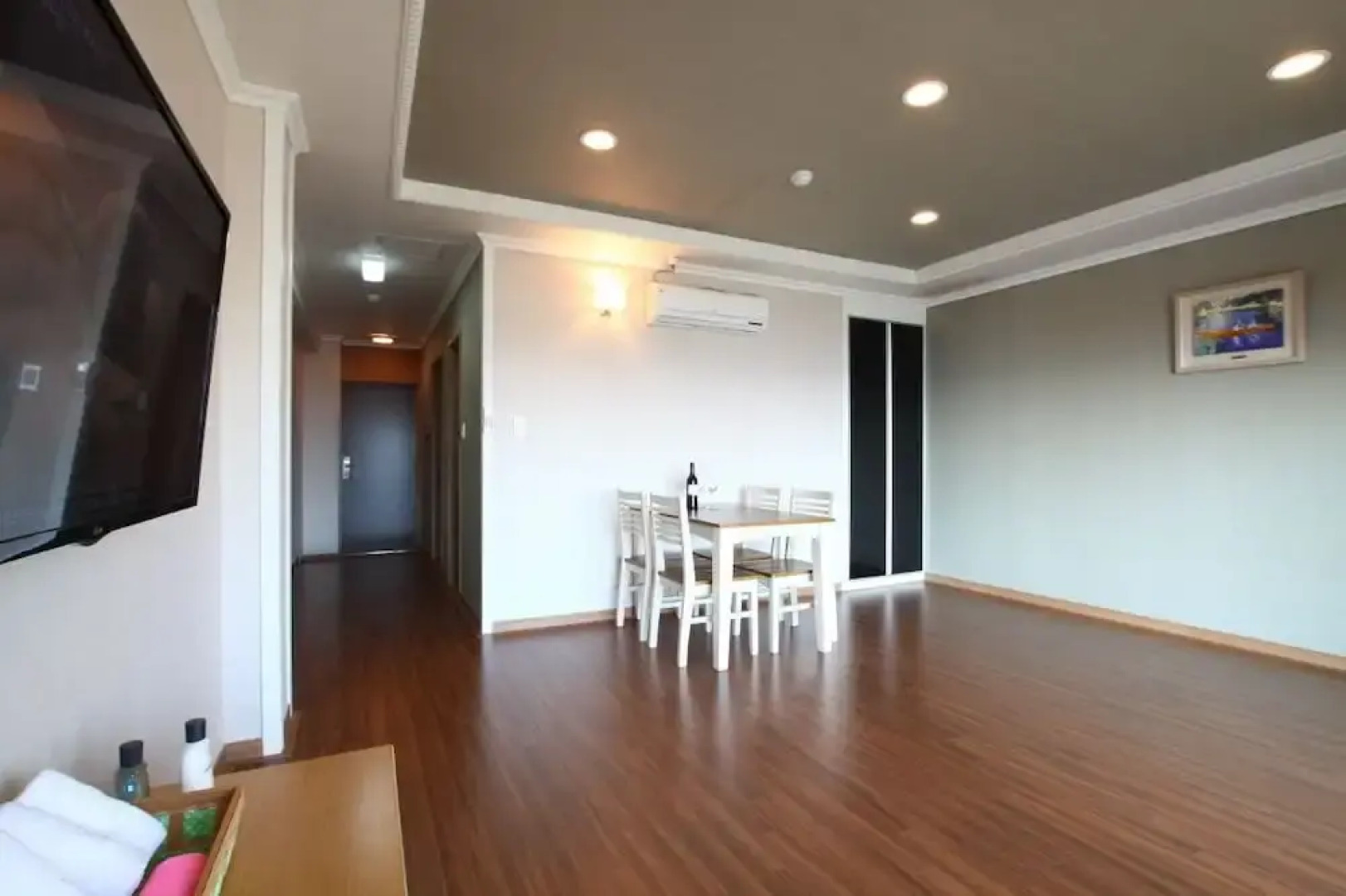 Prada Hotel & Pension