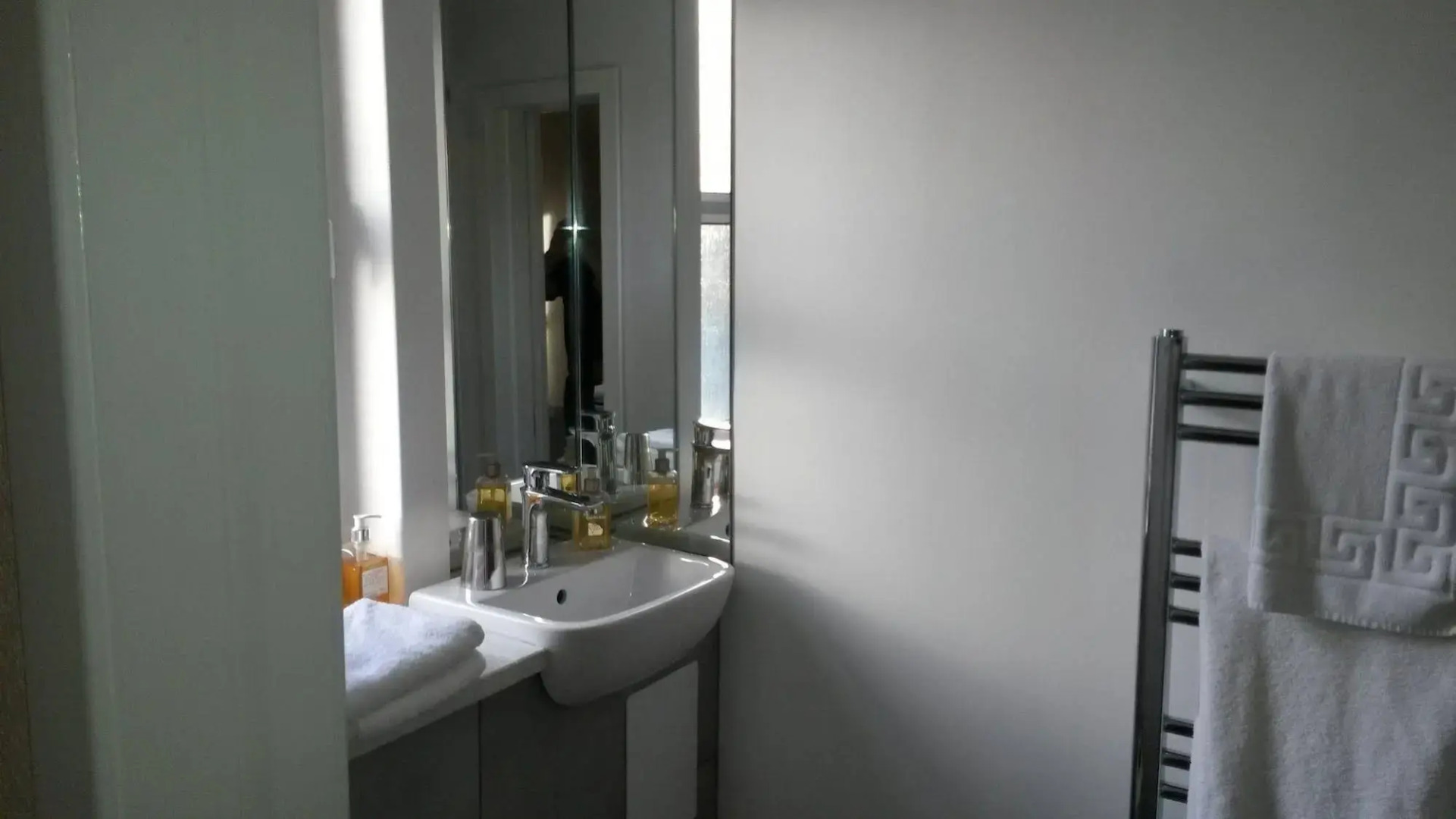 Ravenswood Guest House