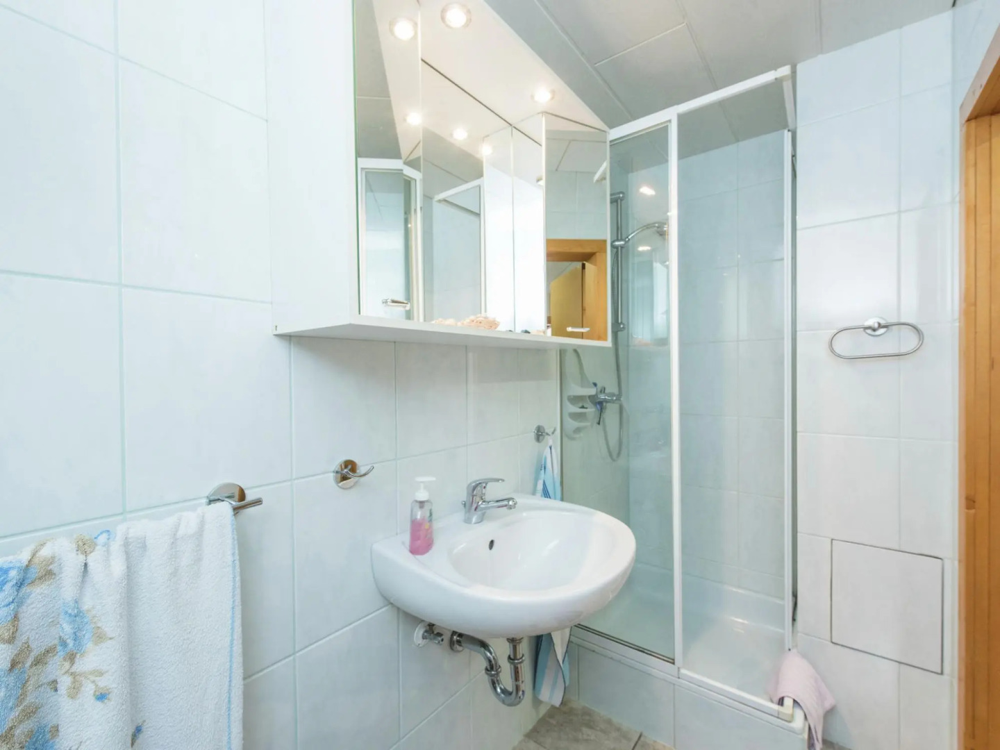 Charming Apartment in Finsterbergen Thuringia with Garden