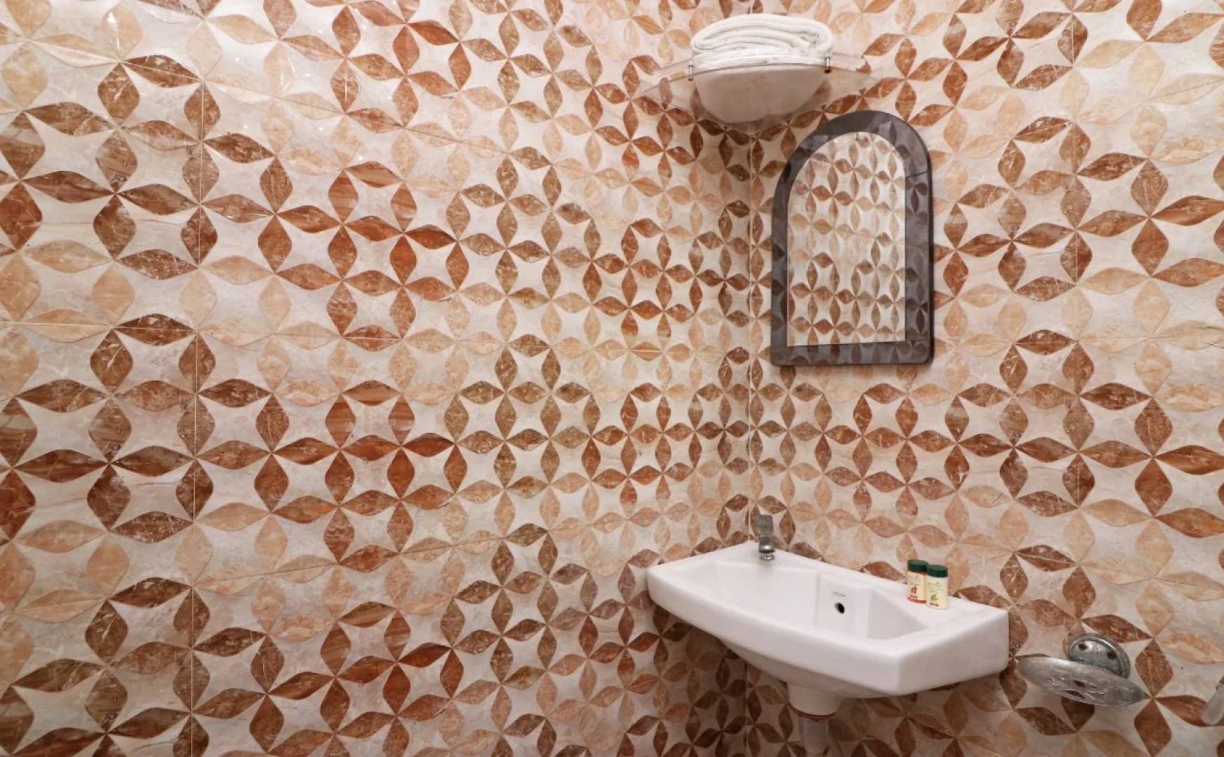 Maha Nandini Resort by OYO Rooms