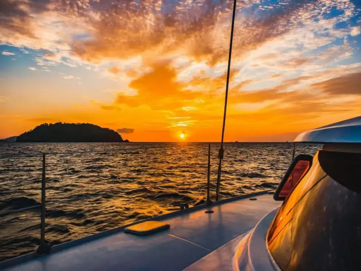 2-BD Ocean-View Condo on 3rd Floor