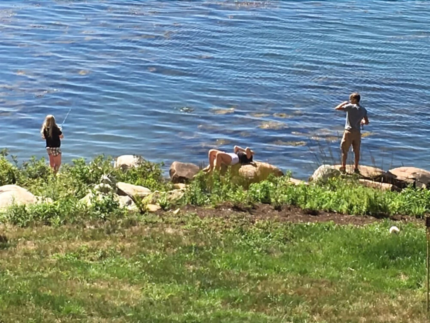 Clamshell by the Sea - Six Bedroom Home