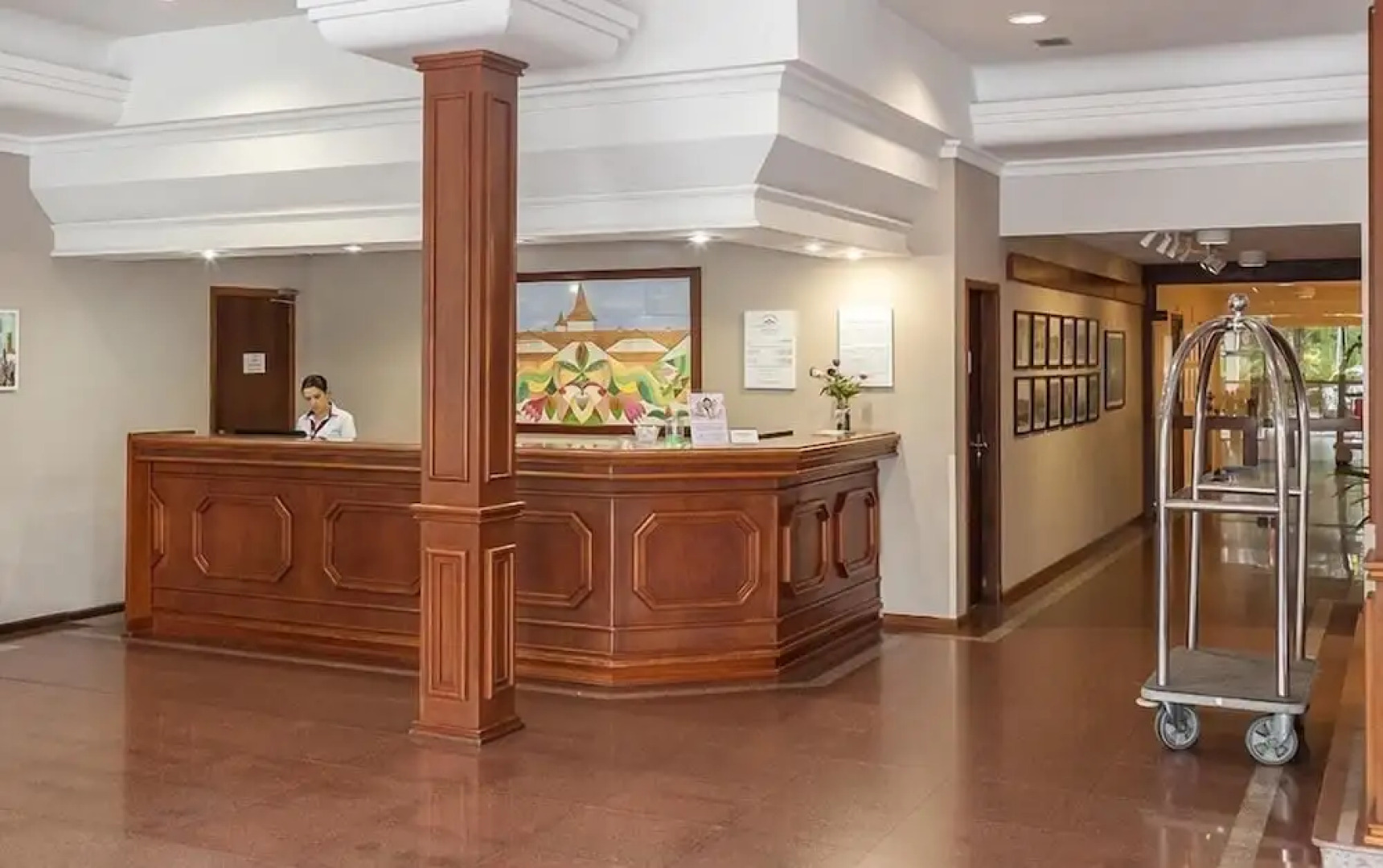 Monthez Hotel & Eventos