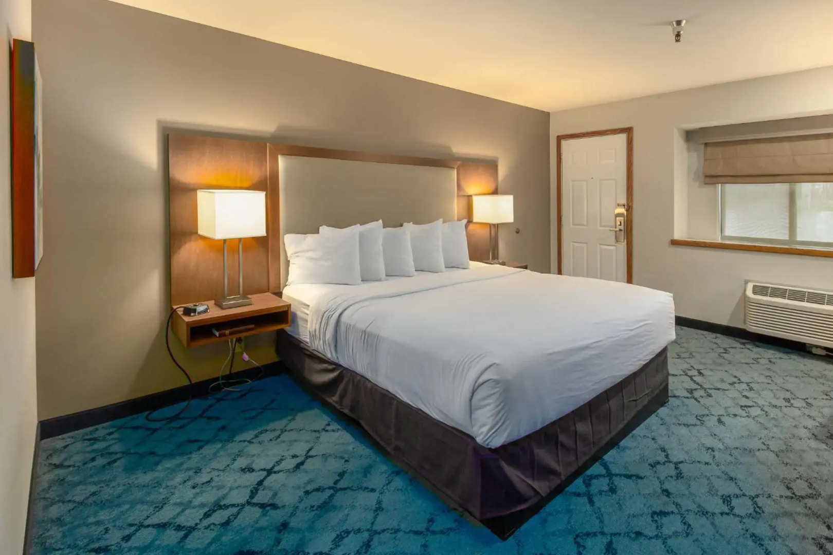 Red Lion Hotel Templin's on the River