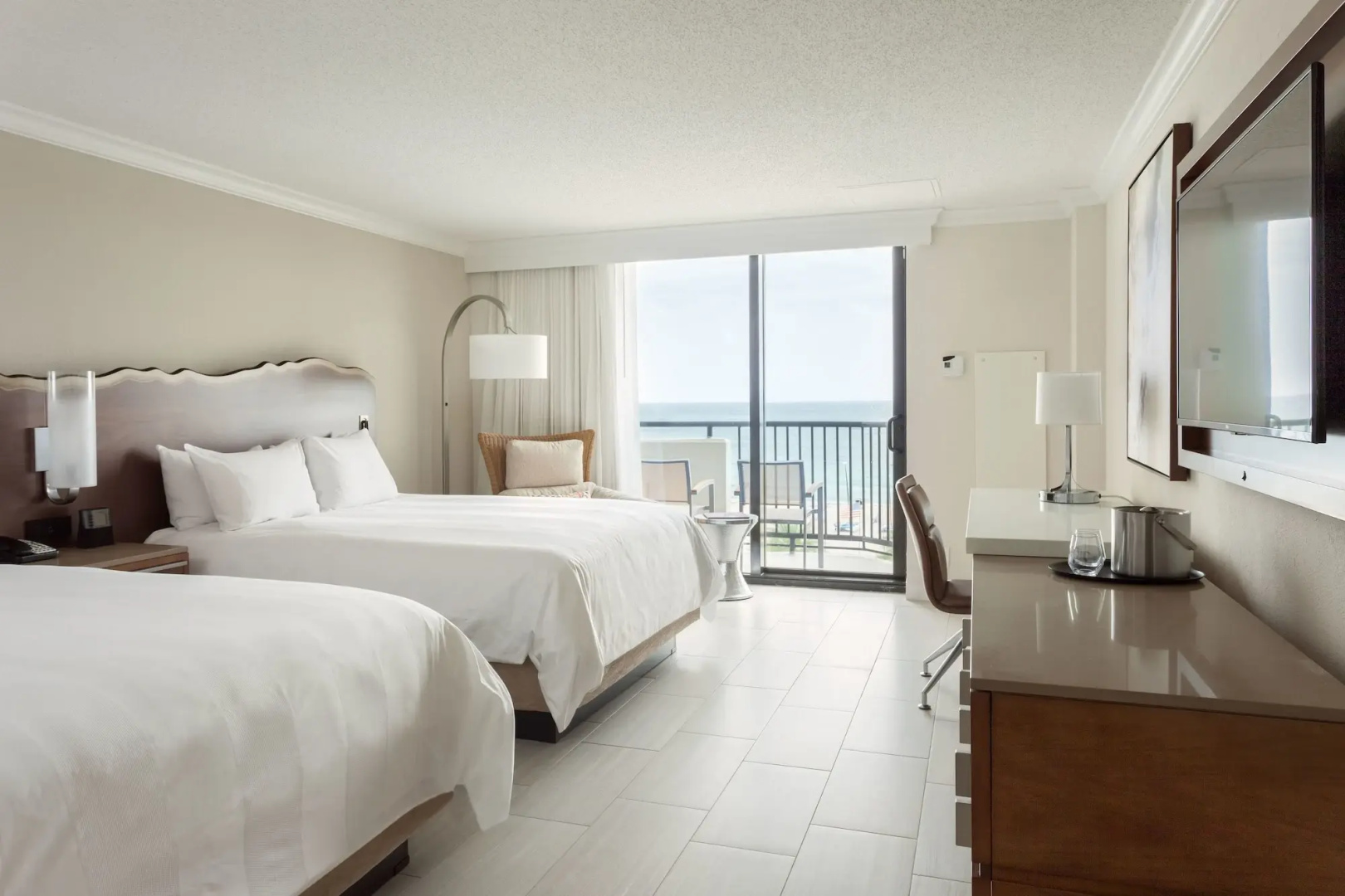Fort Lauderdale Marriott Harbor Beach Resort & Spa