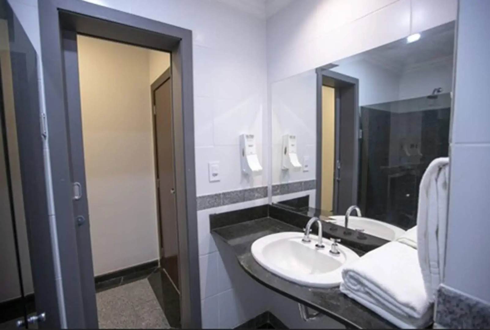 Da Vinci Hotel & Conventions by Easy Hotéis