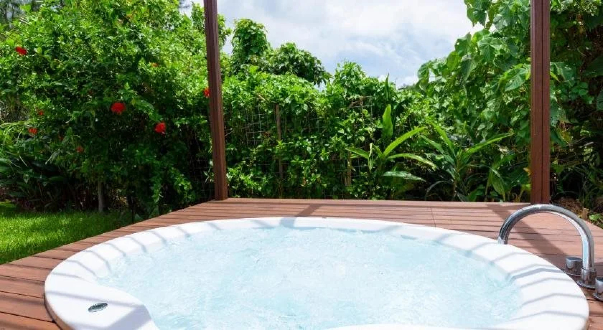 Keiki BeachHouse & Cafe