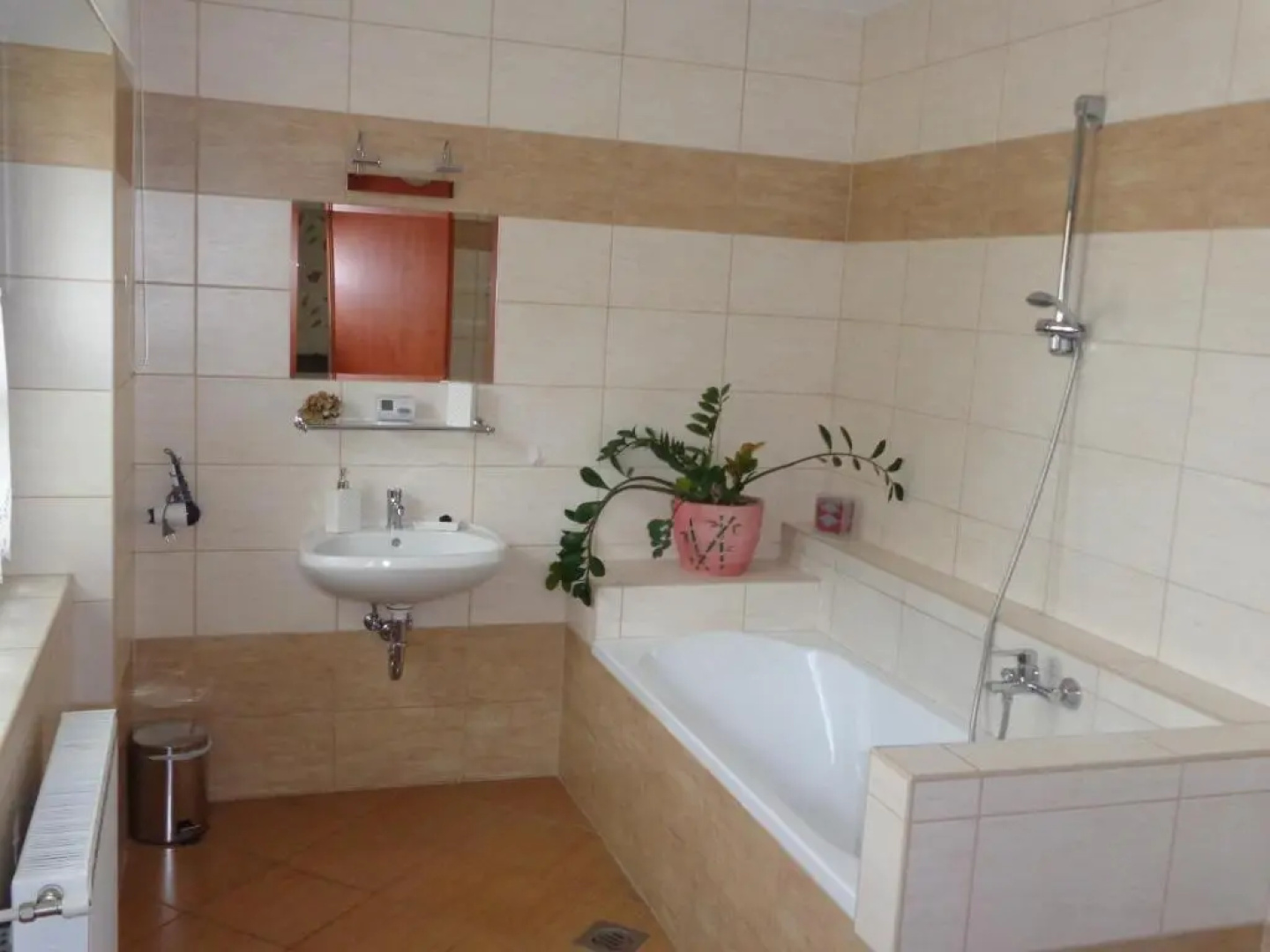 Nyirfa Apartmanház