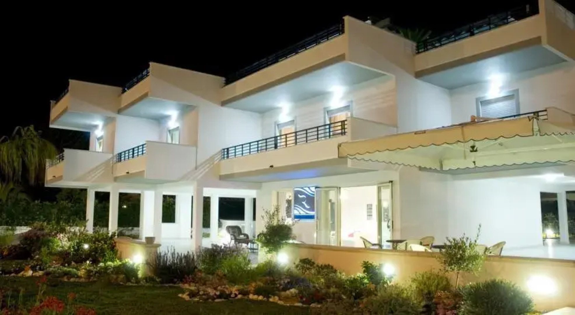 Riviera Residence