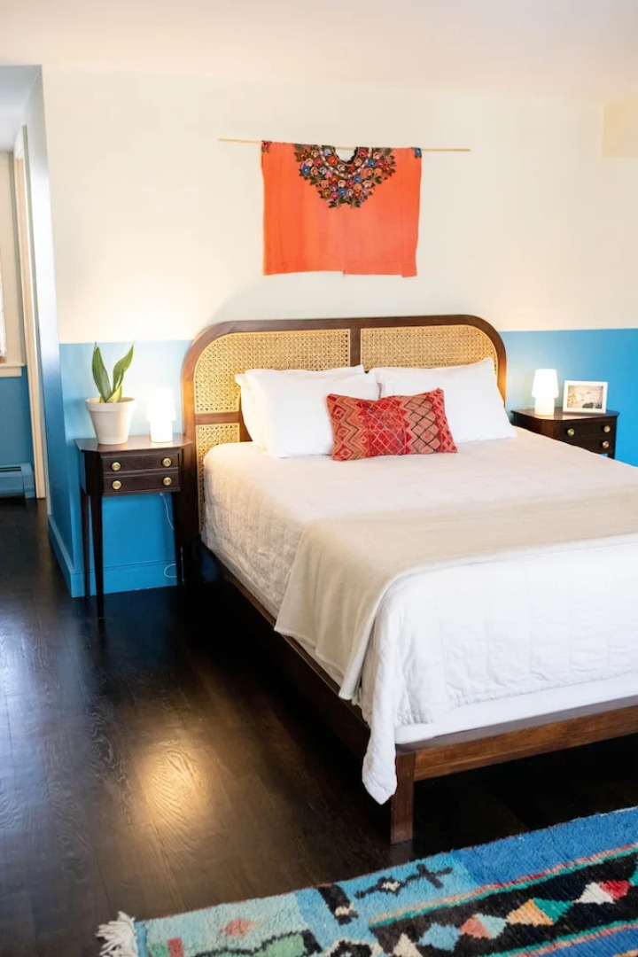 The Charleston House Bed & Breakfast