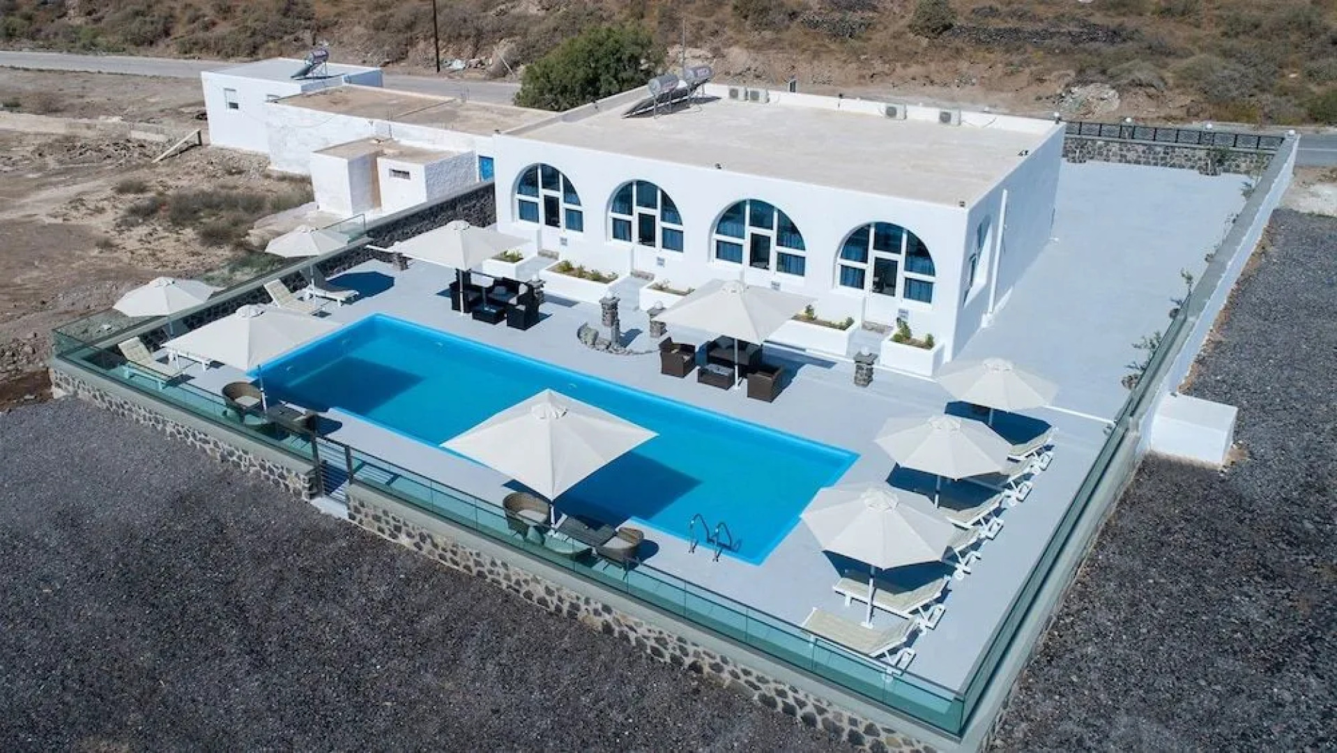 Thirassia Paradise Suites