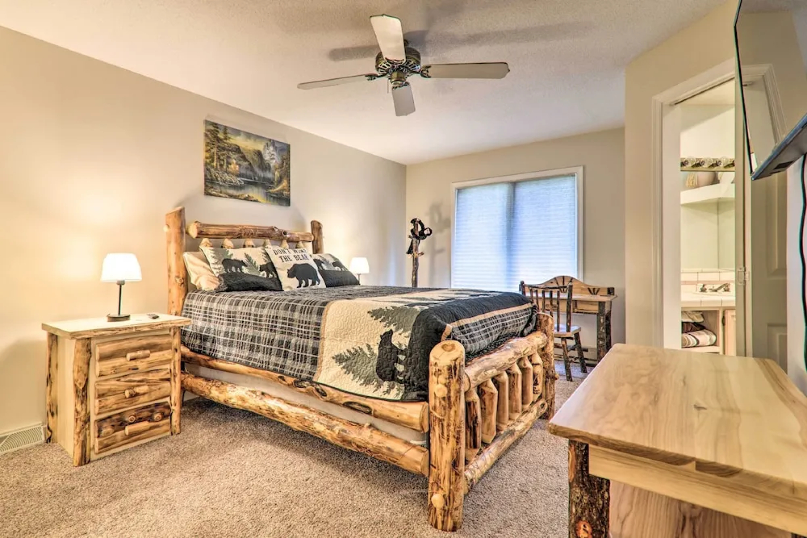 Charming Lake Harmony Townhouse w/ Balcony!