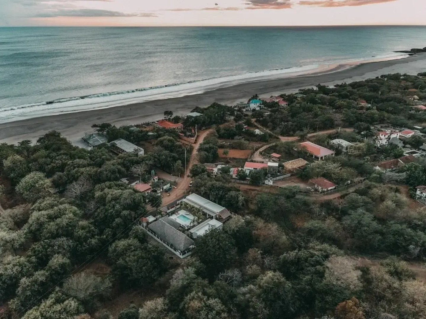 El Pez Surf Hotel